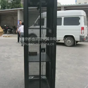 供应上海***华安机柜生产厂家供应介绍,操作台,电视墙,PDU机柜电源插座