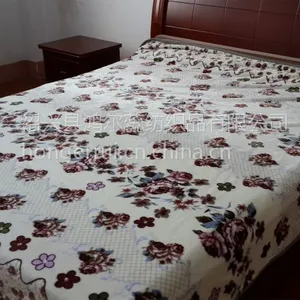 法兰绒毛毯