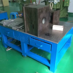 飞模工作台