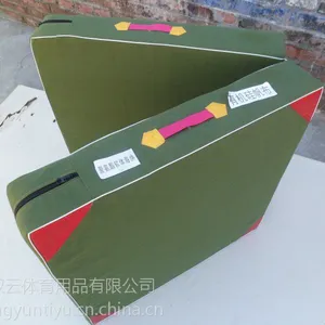 供应体操垫 有机圭防水帆布 牛津布手提垫 跳高垫 摔跤垫 等垫子 厂家直销