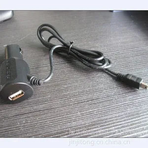 ��Ӧ�๦�ܳ������ܳ���� �г���¼��ר�� 12Vת5V ˫USB�ӿڳ���