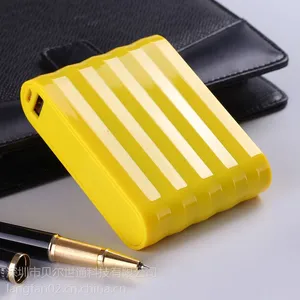 供应长期供应水立方*** 香水小蛮腰礼品*** 出口***