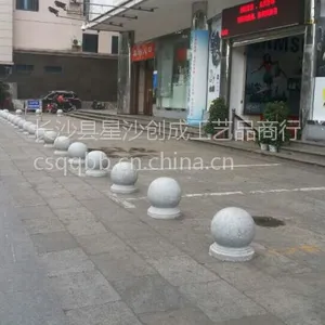 供应湖南40CM挡车石球 拦车石球 长沙国储电脑城拦车石球