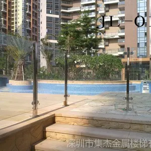 供应深圳玻璃 道路 新型 护栏厂家 高速 市政 铁艺 交通 围墙护栏制安
