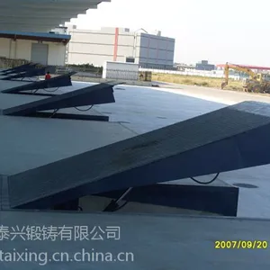 固定登车桥的价格 济南泰兴固定登车桥 固定登车桥使用说明