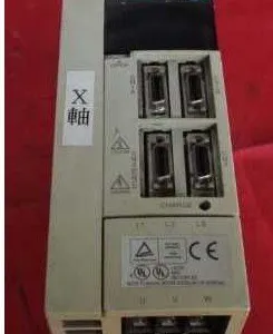 专业维修D700系列三菱变频器