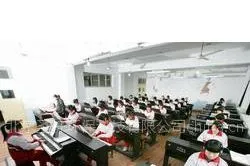 供应北京圣轩隔音行家威海.济南.西宁.大同.太原.西安录音棚室隔音工程声学装修聚酯吸音板