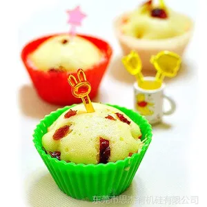 优价供应食品级硅胶蛋糕模 不粘蛋糕模 烤盘 巧克力模