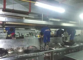 成都烟道清洗 成都专业清洗烟道 成都油烟机清洗公司