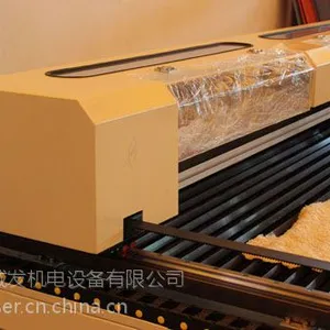 PET电子材料整张切割激光裁床