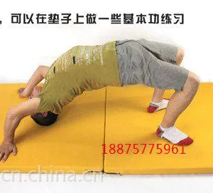 健步体育供应国标摔跤垫、武术散打垫、柔道垫价格、空翻垫规格、图片、安装视频