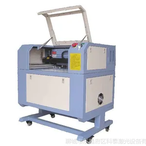 科泰KT-3050小型工艺品激光雕刻机价格 手机膜饰品激光切割机