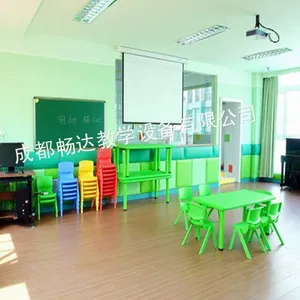 供应课桌椅厂家、幼儿园课桌椅产品、成都幼儿园课桌椅尺寸、四川幼儿园课桌椅规格
