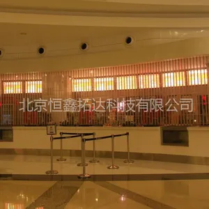 ��ӰԺ չ�������͵綯��ʽˮ����բ�ų���