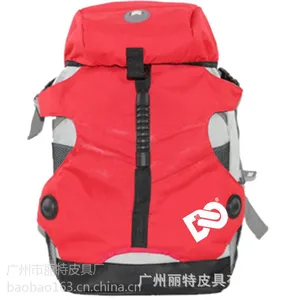 供应2014新款轮滑包DC迷彩中包多色可选 品牌包厂家批发