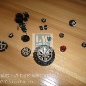 供应清远小玩具车轮打头机