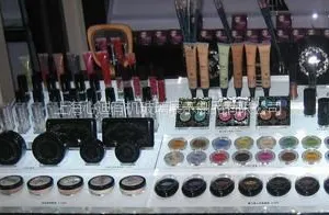 供应亚克力化妆品架亚克力化妆品托架亚克力化妆品展示架亚克力化妆品陈列架