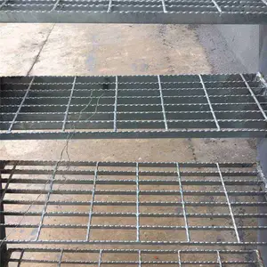 钢梯踏步板 漏水盖板 万泰304钢格板 树池篦子