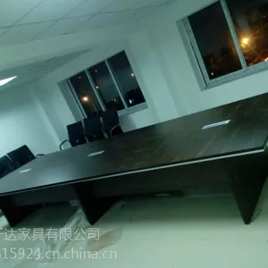 重庆办公家具厂,办公桌,会议桌,实木会议桌,电脑桌,经理桌直销