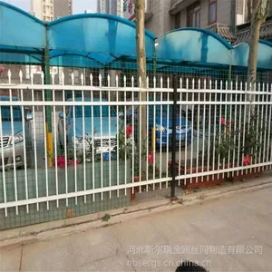 销售生活区装饰锌钢围栏 办公区防护锌钢围栏 娱乐区通透锌钢围栏