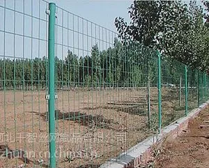 双边丝护栏网规格-千智护栏网厂供应各种双边围栏网规格