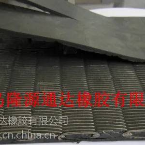 供应青岛金属网芯输送带型号金属网芯输送带厂家