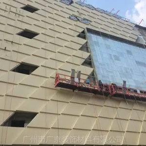 ��ǽ���������壬��ɫ̼������Ļǽװ��