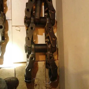 供应CAT卡特320 325 330 345 336旋挖钻机挖掘机底盘件四轮一带链条螺栓螺母