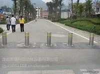 福建省龙岩市公路自动升降柱及电动路障机