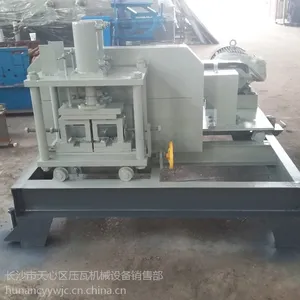 湖南长沙天心区昌宇压瓦机专业生产C型钢檩条成型机全自动彩钢压瓦机