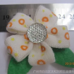 供应江苏常熟手工花河北石家庄服装花广东深圳纺织配饰花