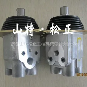 供应小松220-7操纵PPC阀,行走PPC阀,先导管,驾驶室配件,小松挖掘机配件