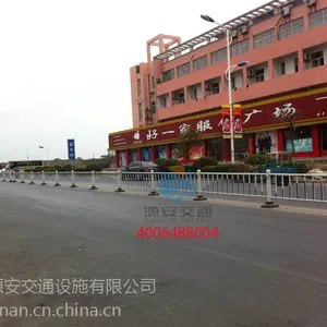 源安道路护栏,层层把关,靓丽美观,欢迎参观,详询13218669395