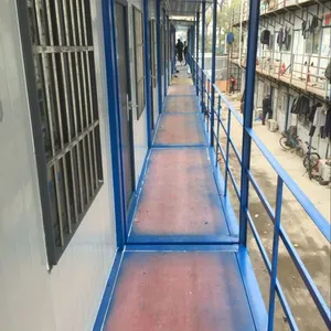 ����ס�˼�װ������ÿ�������Ԫ����ӭ����