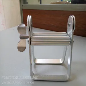佛山市伟***金属挤牙膏器挤染发膏护手霜颜料挤压器面霜胶水挤压工具夹挤膏器