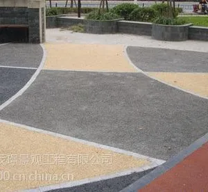 宁夏彩色透水混凝土彩色透水路面施工指导茂璟地坪