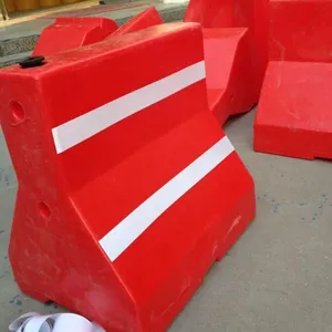 滚塑隔离墩、塑料隔离防撞墩、600X600规格、进口原料制作厂家直销