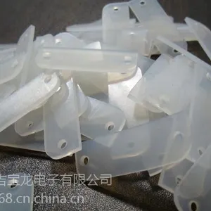 厂家丝印刷硅胶硫化脚垫模切冲型橡胶脚垫T5MM脚垫