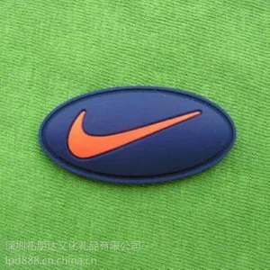 pvc软胶滴胶服装 硅胶透明服装胶章,PVC橡胶胶章商标