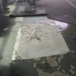常平镇水泥地面抛光——企石混凝土地面翻新工程=光彩耀目