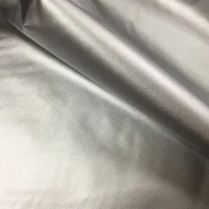 超薄亮光涂银 超柔软银色羽绒服面料