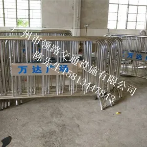 【行情】领路制作活动不锈钢铁马_固定铁马护栏生产厂家电话15813447843