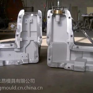 滚塑汽车水箱油箱 模具加工 塑料模具 模具厂滚塑模具加工