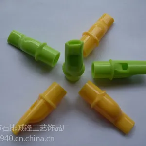 供应塑料笛子哨,无核口哨,玩具小哨子,一字形排笛