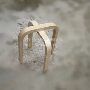 �ֶ������Ҽӹ�����ľ�����ΰ壬��ľ�Ҿ߷��ֶ���