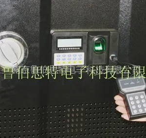 供应南京高科技远程网络管理指纹服务器机柜 指纹网络机柜 19英寸指纹标准机柜