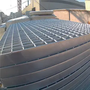 ��ˮ���ǰ� ����ƽ̨��դ ����̤��
