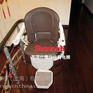 座椅式电梯残疾人汽车驾驶轮椅升降台艾行供