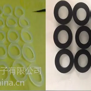 昆山厂家自销白色橡胶垫 黑色圆形橡胶脚垫片