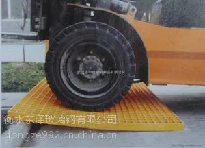 衡水东泽生产物美价廉承载力强的38*38*38洗车房玻璃钢格栅